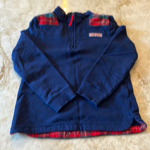 Vineyard vines pullover - Picture 1 of 5